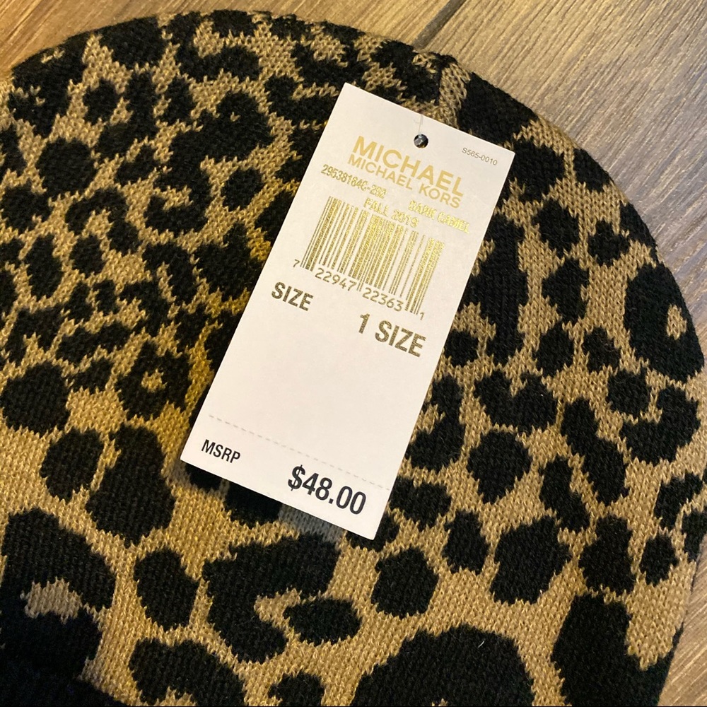 Michael Kors Animal Print Beanie Hat - Picture 2 of 3